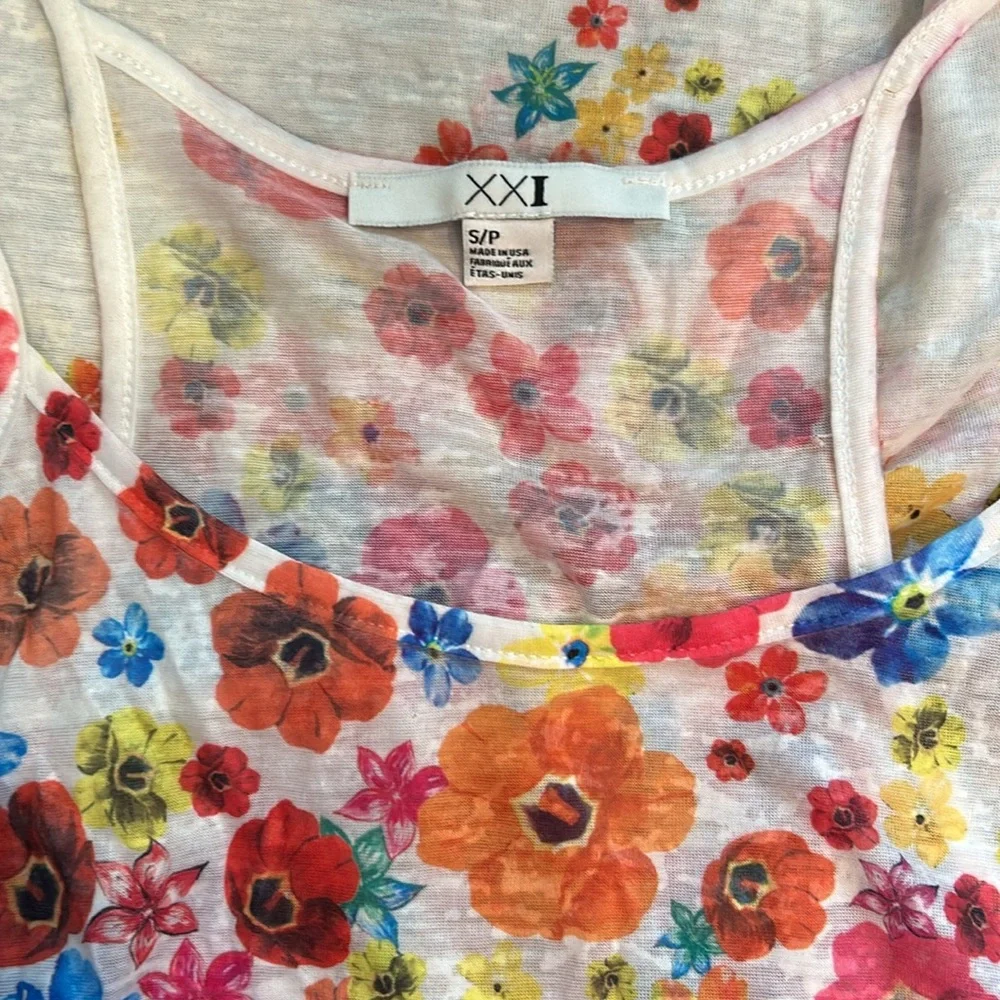 Small Forever 21 Floral Tank - Picture 3 of 3